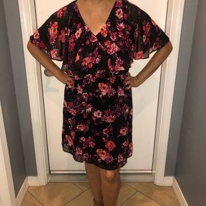 Gianni Bini black floral dress